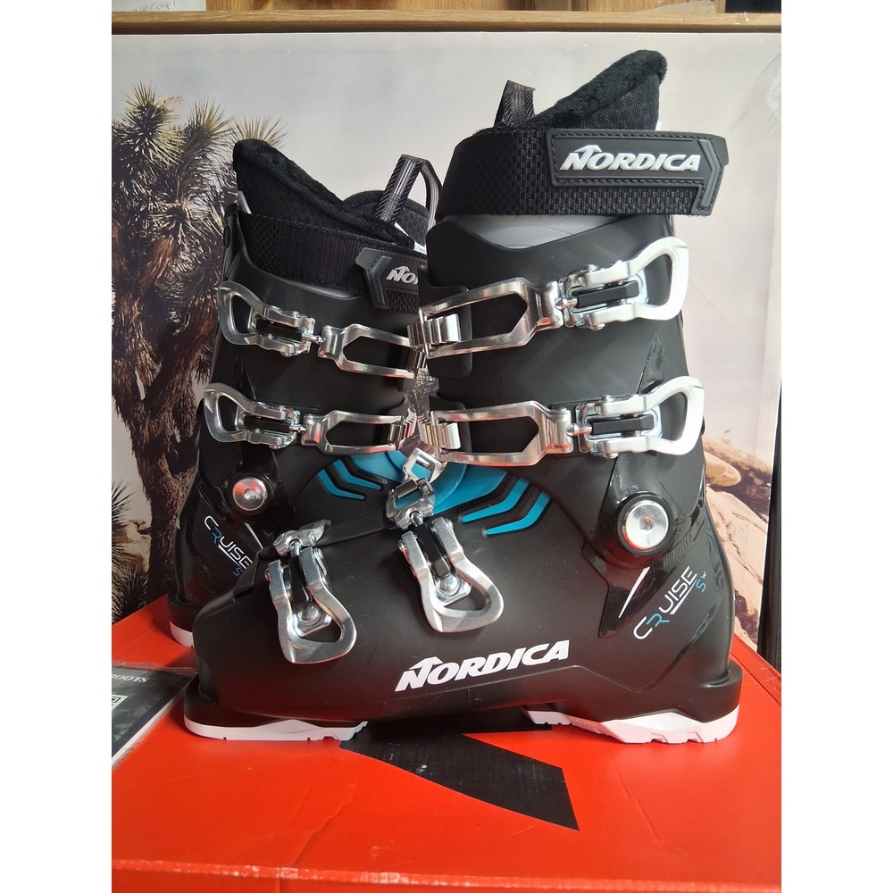 Nordica The Cruise S W Womens Ski Boots Black Blue 26.5 Mondo 305mm 05069802798